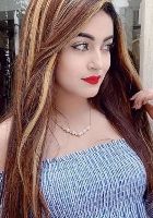 Urmi-Seghal 21 years old American girl from India