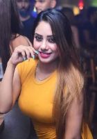 India extremely flirty and stylish girl provides the unforgetable GFE experience