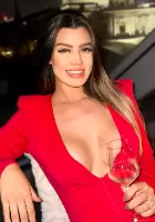 United Kingdom Rafaela-London companion, very kissable lips