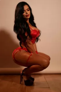 Andrea 447346641620 33 years old girl