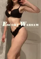 Polish bisexual sexy siren oozes charm